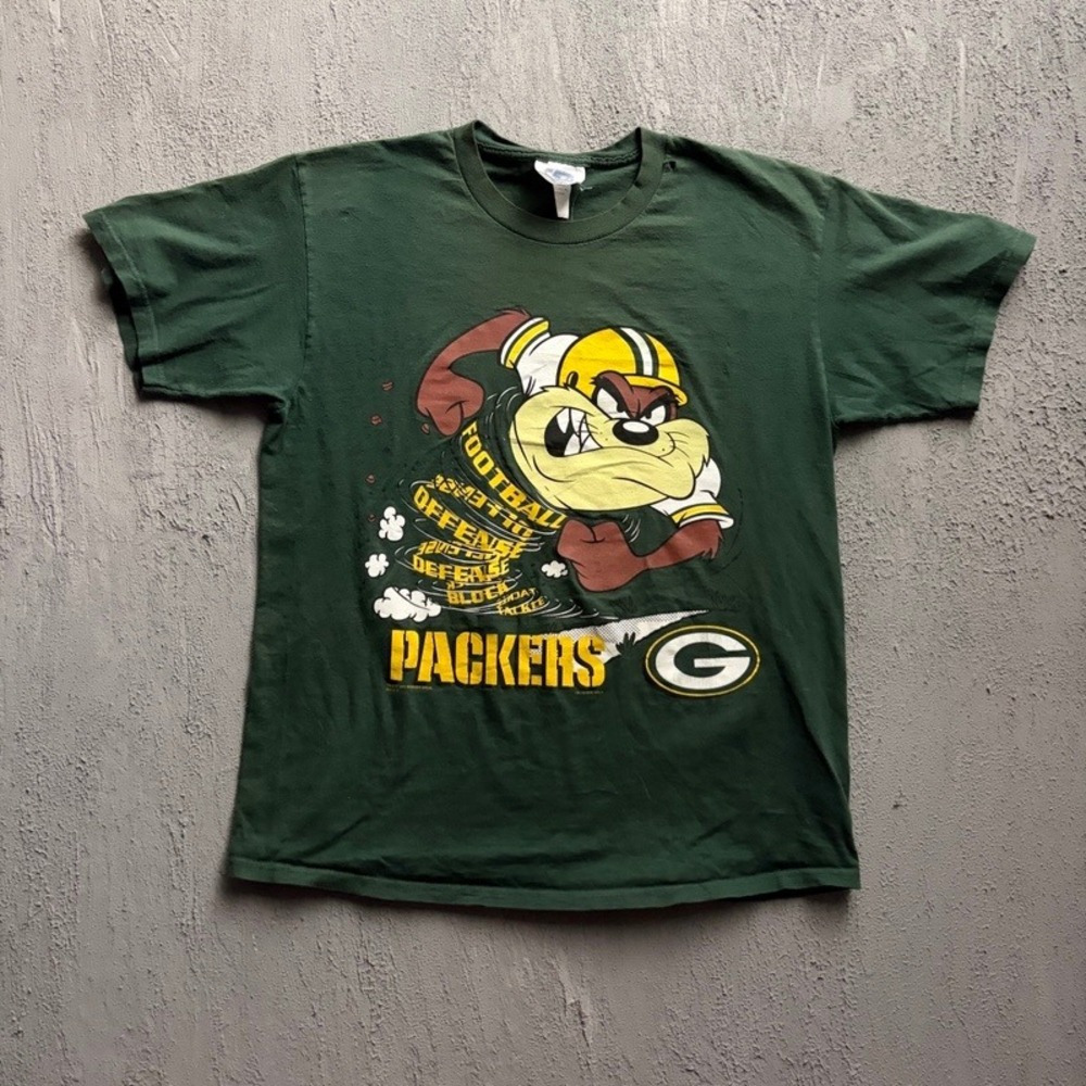 Vintage Green Bay Packers Shirt Large Green 1990s Taz Looney Tunes NFL